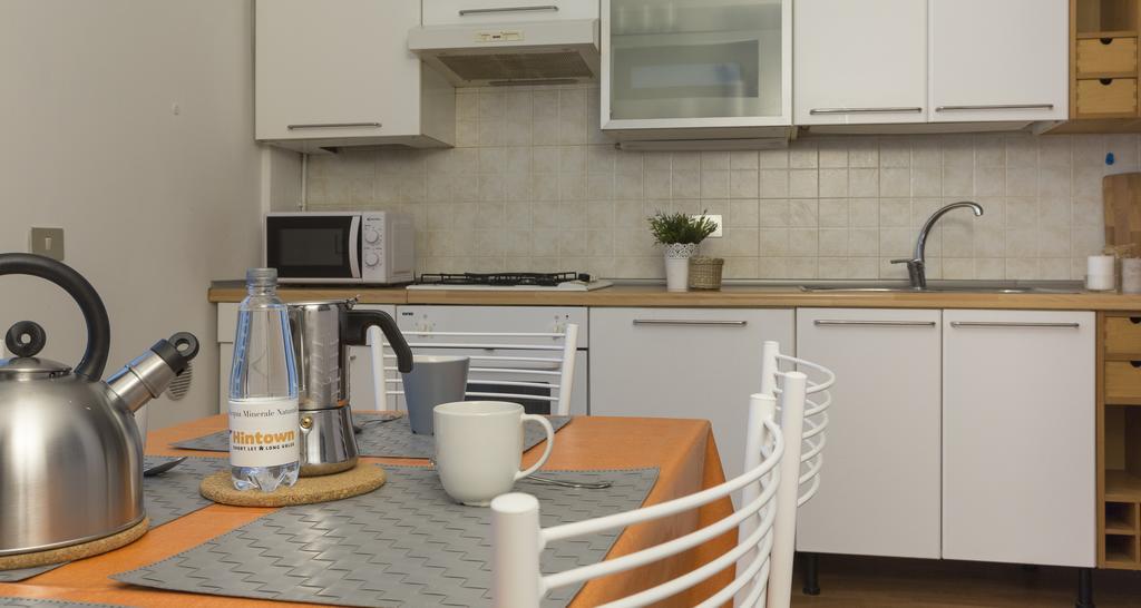 Altido Crocetta Loft Set Apartment Milan Bagian luar foto