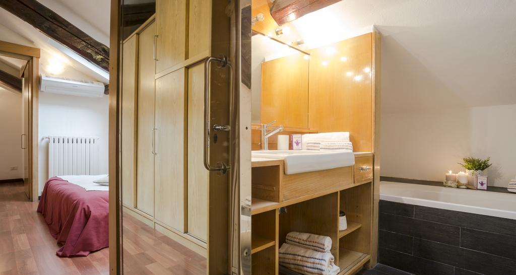 Altido Crocetta Loft Set Apartment Milan Bagian luar foto